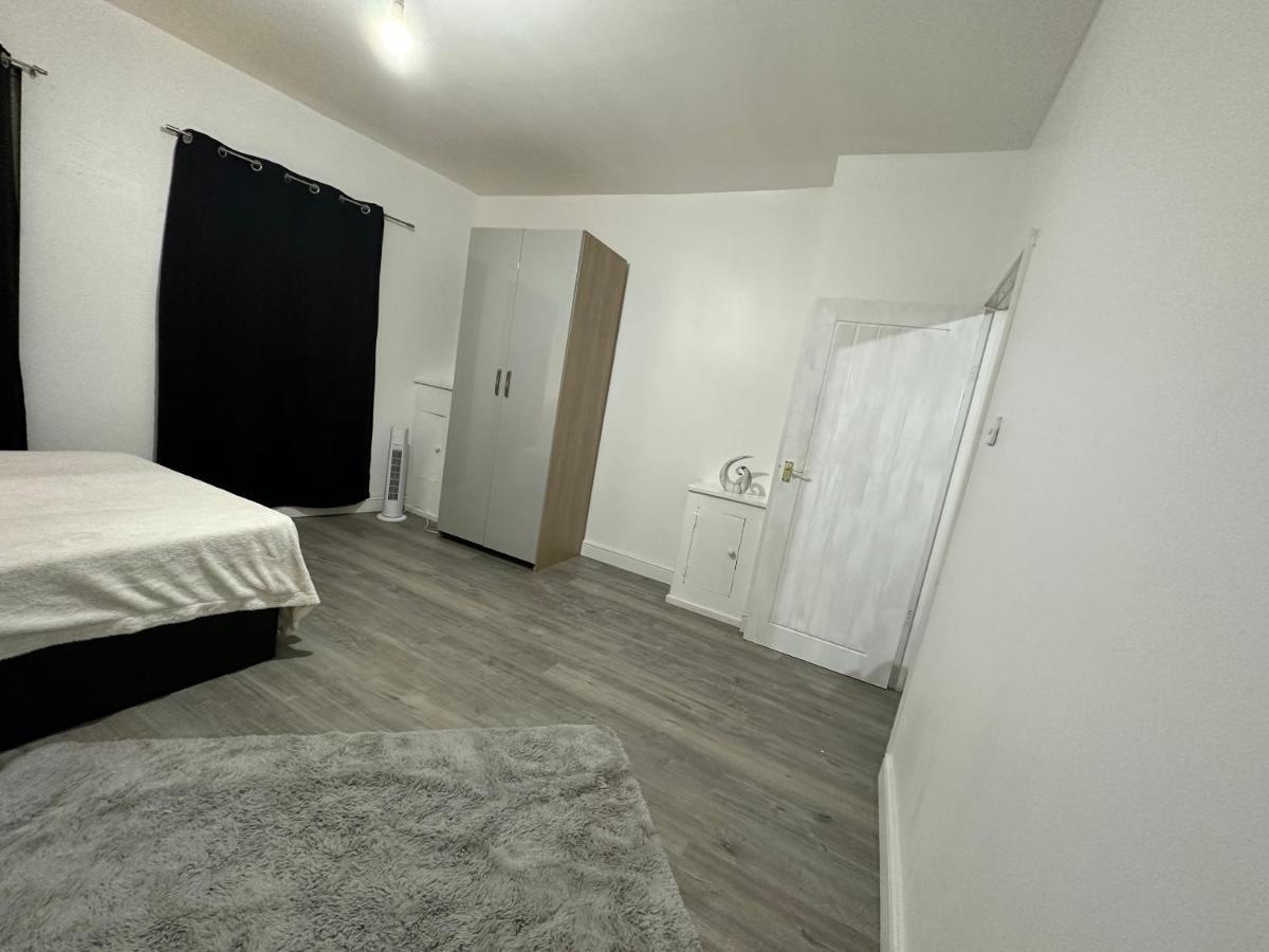 Luxury Apartment On Anfield Liverpool Luaran gambar
