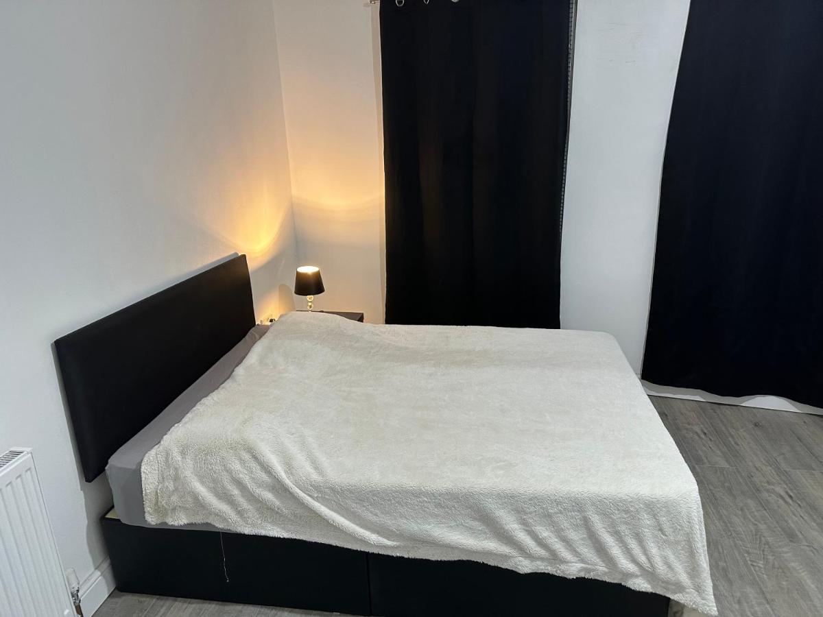 Luxury Apartment On Anfield Liverpool Luaran gambar