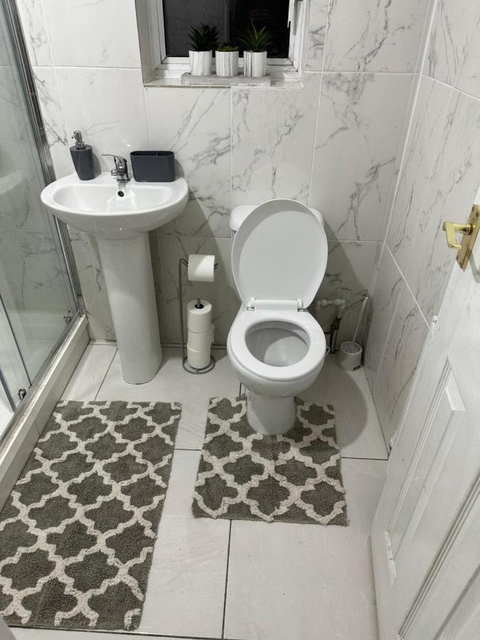 Luxury Apartment On Anfield Liverpool Luaran gambar