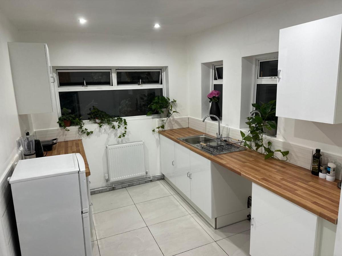 Luxury Apartment On Anfield Liverpool Luaran gambar